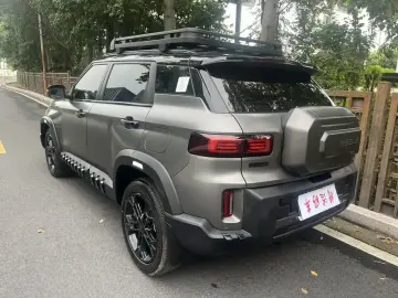 2025 Geely Cowboy с пробегом 12 000 км