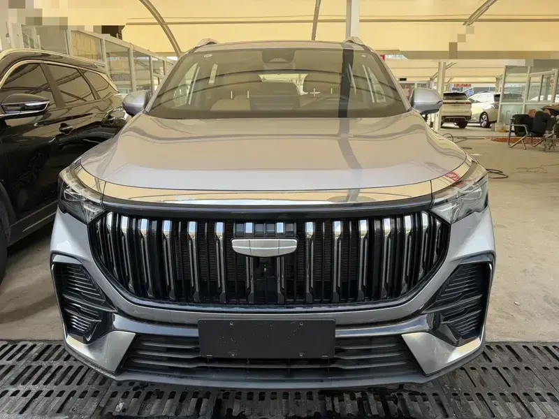 2026 Geely Haoyue L с пробегом 1 000 км