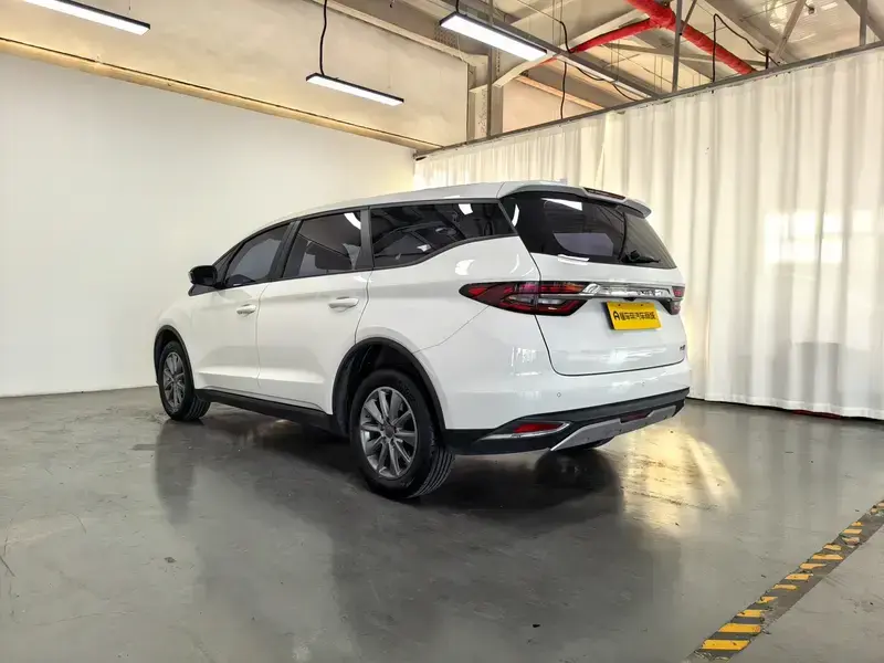 2021 Geely Jiaji с пробегом 57 800 км