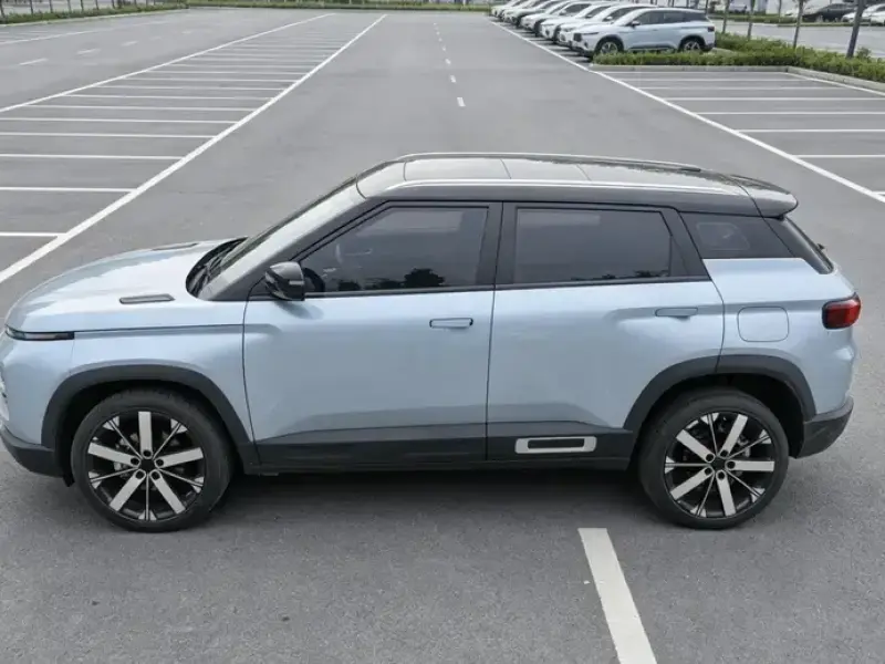 2023 Geely Icon с пробегом 19 800 км