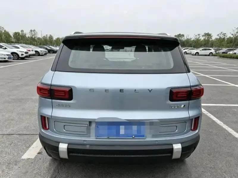 2023 Geely Icon с пробегом 19 800 км