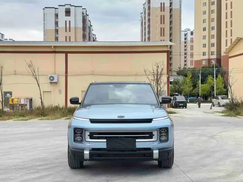 2023 Geely Icon с пробегом 30 000 км