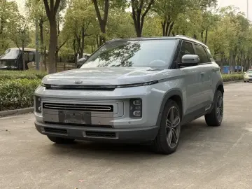 Geely Icon