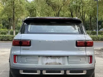 2020 Geely Icon с пробегом 102 000 км