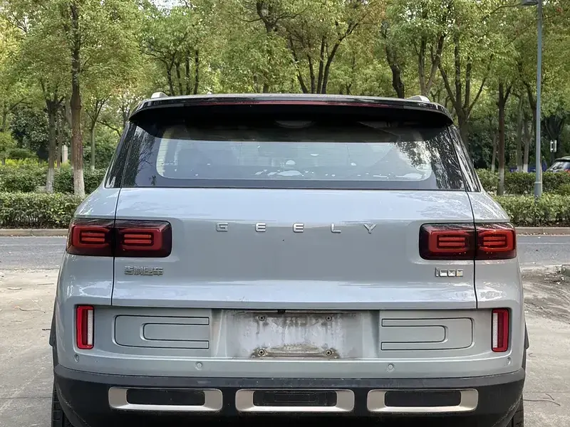 2020 Geely Icon с пробегом 102 000 км