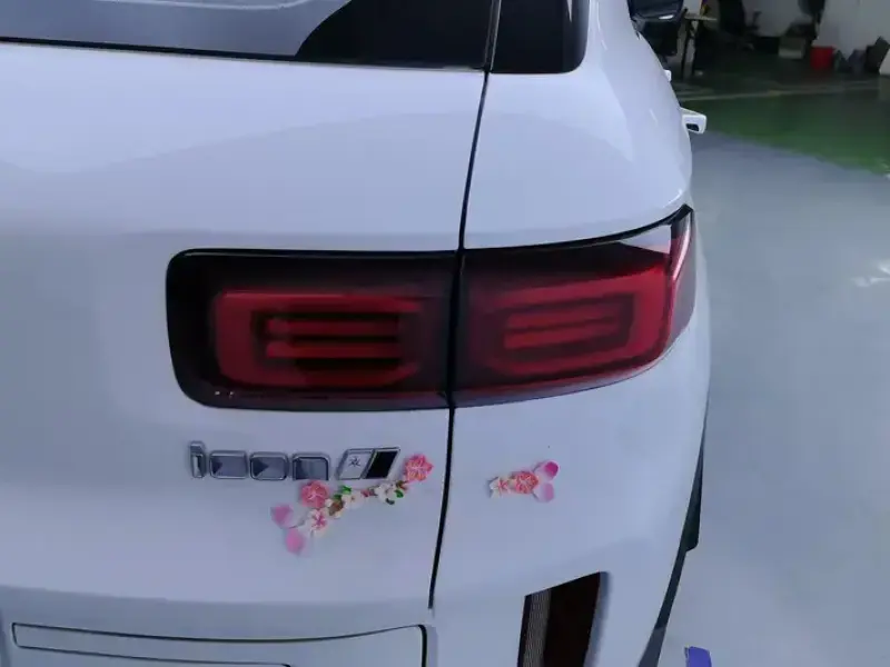 2023 Geely Icon с пробегом 33 000 км
