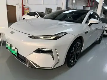 Geely Galaxy E8