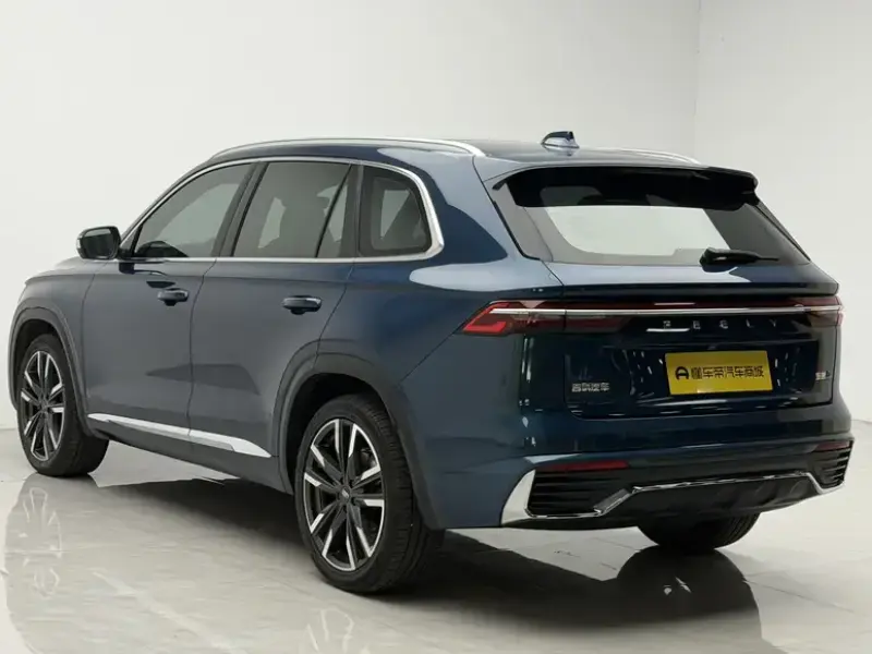 2021 Geely Monjaro с пробегом 64 500 км