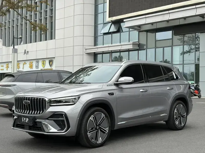 2026 Geely Monjaro с пробегом 500 км