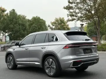 2026 Geely Monjaro с пробегом 500 км
