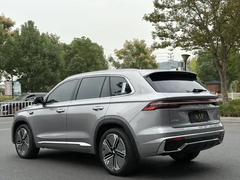2026 Geely Monjaro с пробегом 500 км