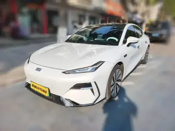 Geely Galaxy E8