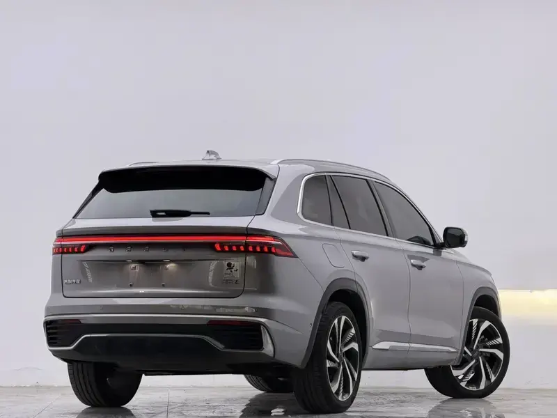2021 Geely Monjaro с пробегом 87 000 км