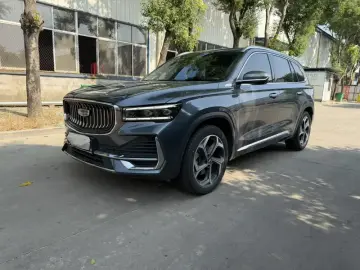 2021 Geely Monjaro с пробегом 50 000 км
