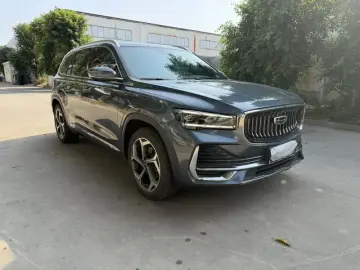 2021 Geely Monjaro с пробегом 50 000 км