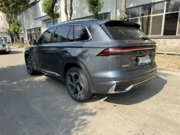 2021 Geely Monjaro с пробегом 50 000 км