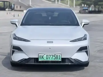 Geely Galaxy E8
