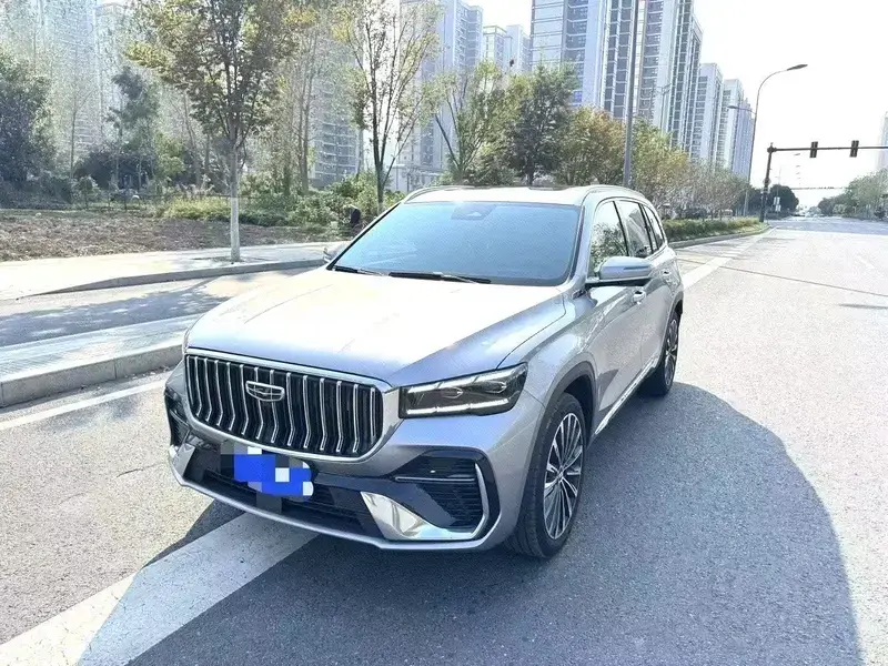 2026 Geely Monjaro с пробегом 17 000 км