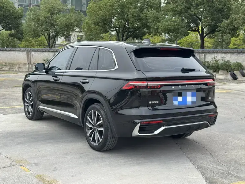 2021 Geely Monjaro с пробегом 57 000 км