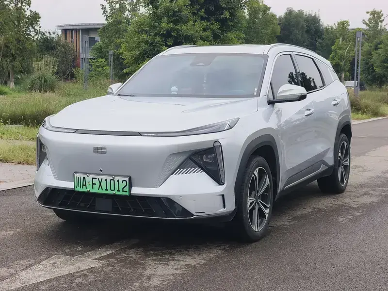 2024 Geely Galaxy L7 с пробегом 59 900 км