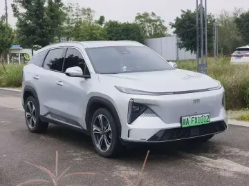 2024 Geely Galaxy L7 с пробегом 59 900 км