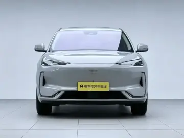 2024 Geely Galaxy E5 с пробегом 39 500 км