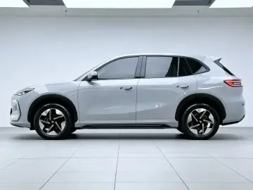 2024 Geely Galaxy E5 с пробегом 39 500 км