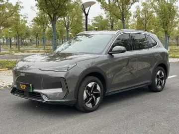 Geely Galaxy E5