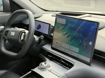 2026 Geely Galaxy E5 с пробегом 12 900 км