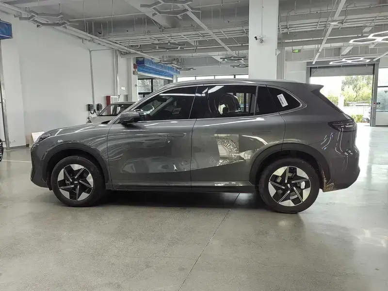 2026 Geely Galaxy E5 с пробегом 18 600 км