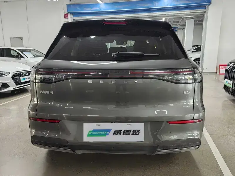 2026 Geely Galaxy E5 с пробегом 18 600 км