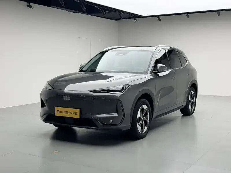 2026 Geely Galaxy E5 с пробегом 7 800 км