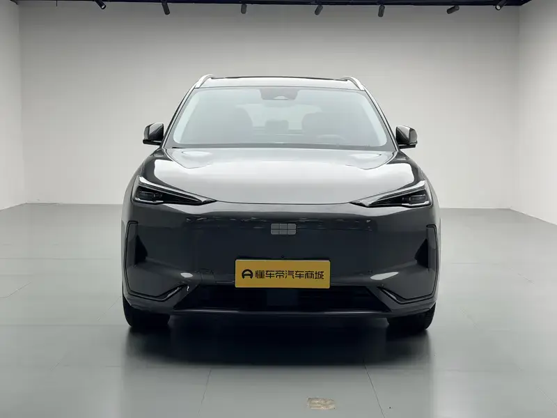 2026 Geely Galaxy E5 с пробегом 7 800 км