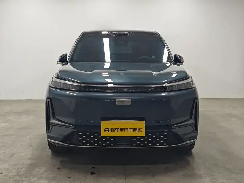 2025 Geely Galaxy M9 с пробегом 6 800 км