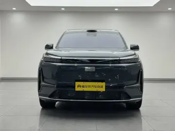 2025 Geely Galaxy M9 с пробегом 27 500 км