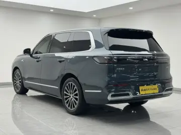 2025 Geely Galaxy M9 с пробегом 27 500 км