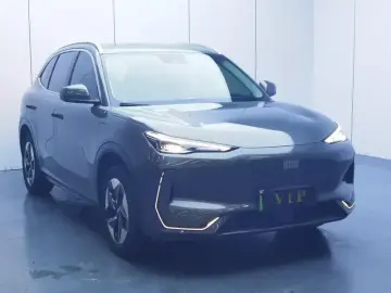 2026 Geely Galaxy E5 с пробегом 8 000 км