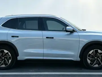 2024 Geely Galaxy E5 с пробегом 29 000 км