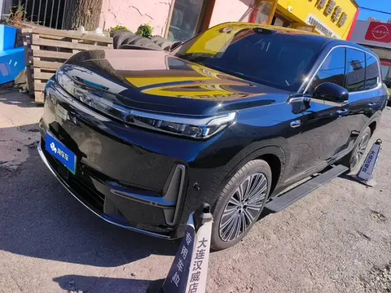 2025 Geely Galaxy M9 с пробегом 13 000 км