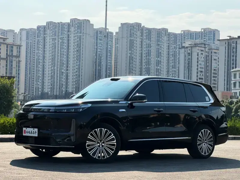 2025 Geely Galaxy M9 с пробегом 8 600 км
