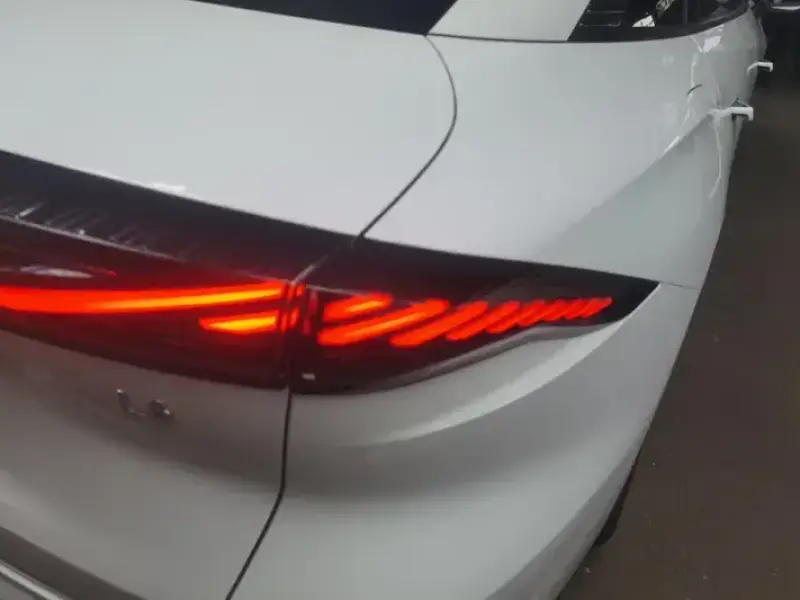 2024 Geely Galaxy L6 с пробегом 66 000 км