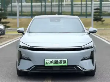 2023 Geely Galaxy L6 с пробегом 59 000 км
