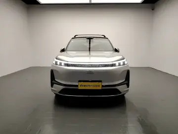 Geely Galaxy M9