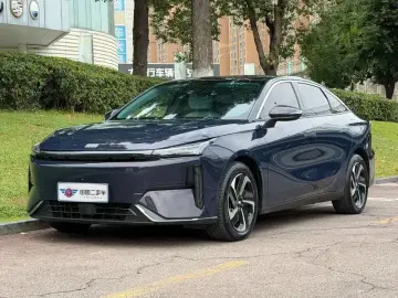 Geely Galaxy L6