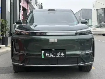 2025 Geely Galaxy M9 с пробегом 29 000 км