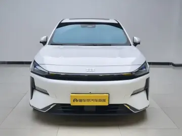 Geely Galaxy L6