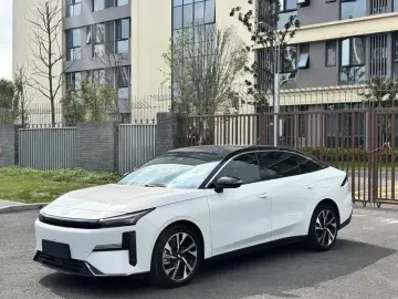 Geely Galaxy L6