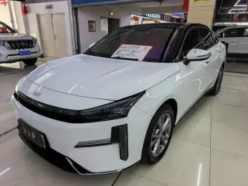 Geely Galaxy L6
