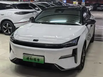 Geely Galaxy L6