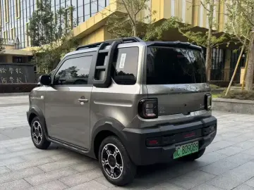 2025 Geely Panda с пробегом 11 000 км